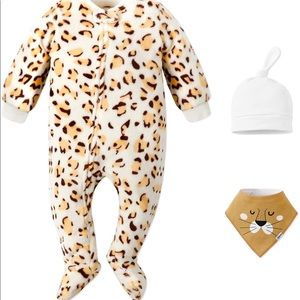 Baby infant leopard romper set